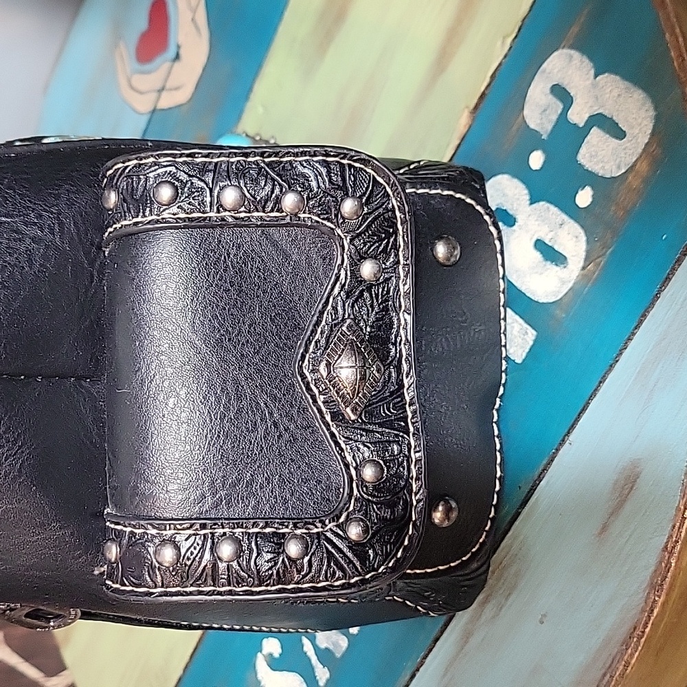 American Bling Western Conceal Carry Shoulder Bag - Picture 4 of 9